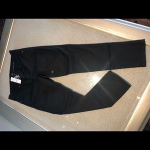 NY & co black stretch ankle jeans